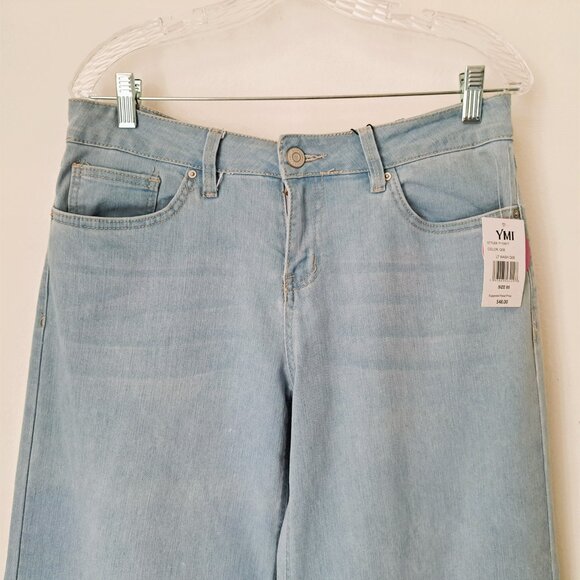 YMI Low Rise Juniors Jeans Wide-Leg Size 5/27 Light Blue Color NWT - Picture 3 of 11